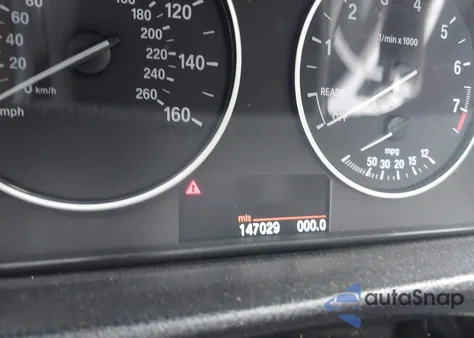 2013 BMW 328I xDrive z USA, uszkodzony, nr VIN WBA3B5C58DF598267